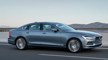 Volvo S90 saloon 2016 - side tracking