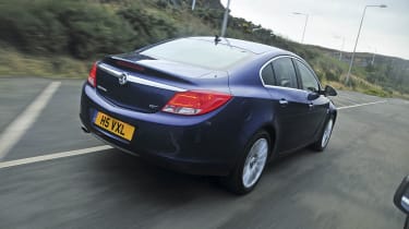 Vauxhall Insignia 2 0 Cdti Elite Auto Express