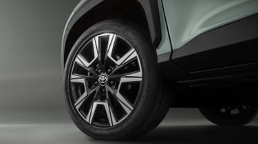 Toyota Yaris Cross &#039;Premiere Edition&#039; - wheels