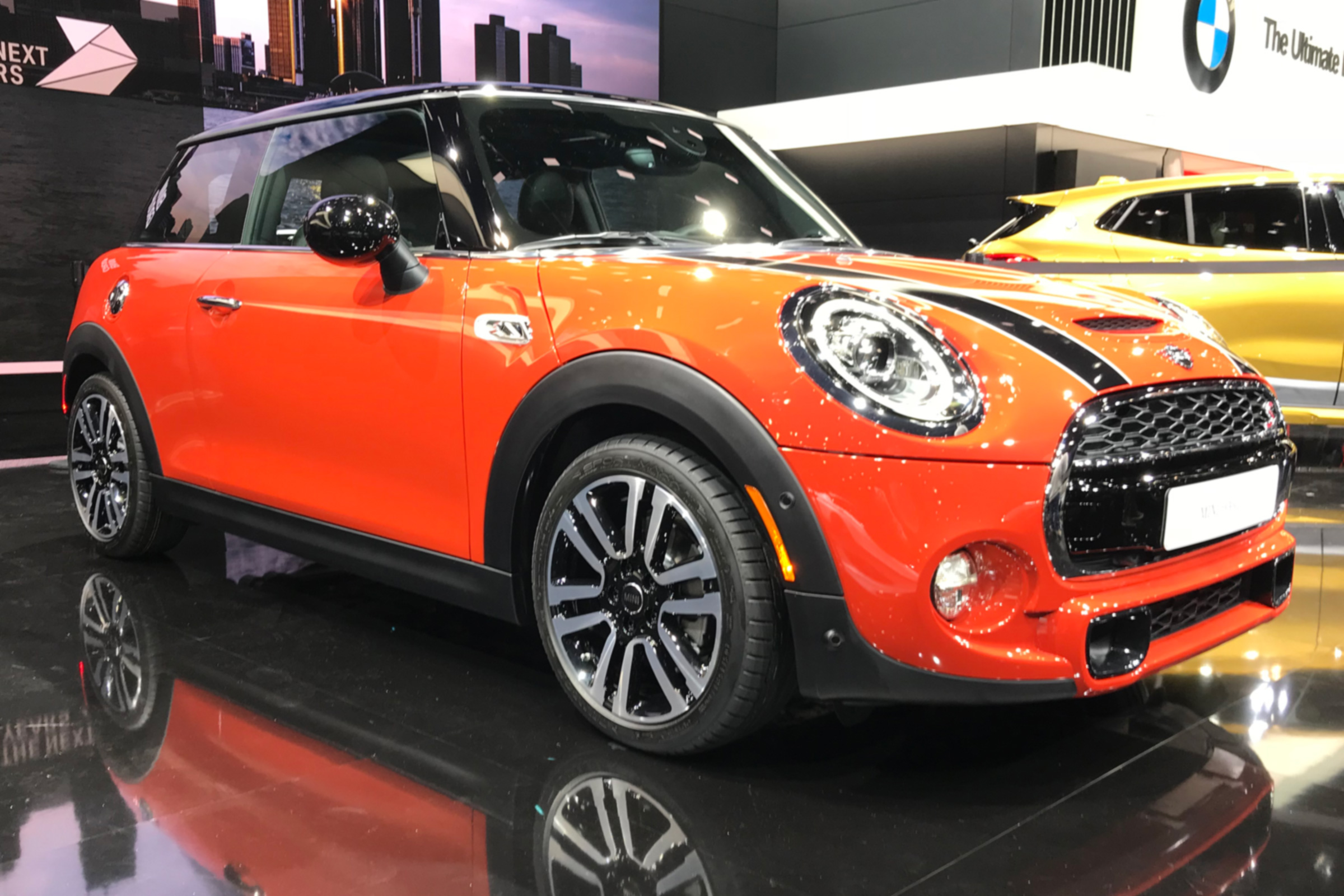 New Facelifted Mini Hatch And Convertible Revealed For 2018 