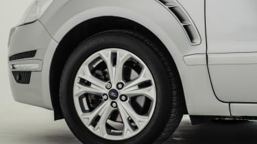 Used Ford S-MAX - wheel detail