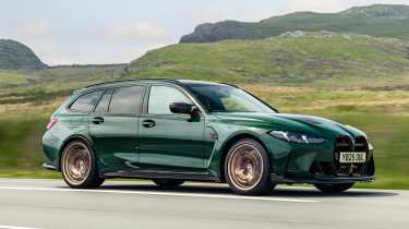 BMW M3 CS Touring - front tracking