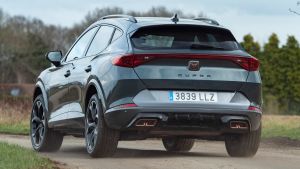 Cupra Formentor e-Hybrid - rear