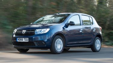 Dacia Sandero facelift - front