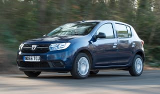 Dacia Sandero facelift - front