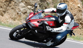 Yamaha YZF-R125 review
