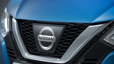 New Nissan Qashqai facelift - grille