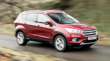 Ford Kuga 2017 - front tracking 2