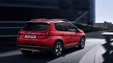 Peugeot 2008 2016 - rear tracking