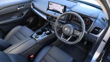 Nissan X-Trail N-Trek e-Power - cabin