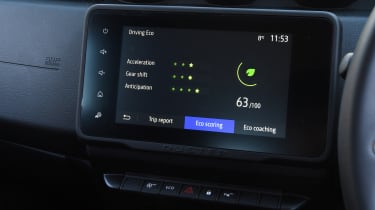 Dacia Duster - infotainment touchscreen
