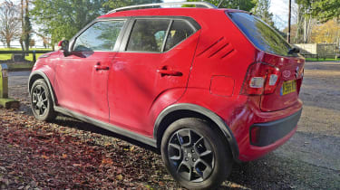 Suzuki Ignis - rear