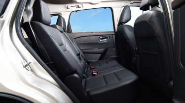 Used Nissan X-Trail - rear seats