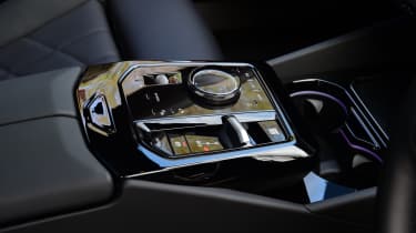  BMW 530e M Sport Pro - centre console controls