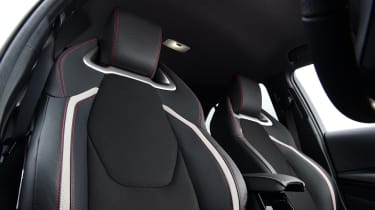 Toyota Corolla - front seats