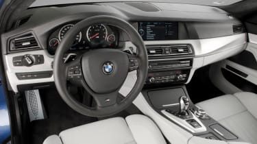 BMW M5 dash