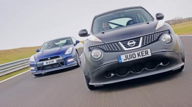 Nissan Juke-R vs GT-R header