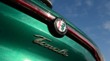 Alfa Romeo Tonale PHEV UK - rear badge
