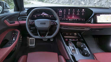 Audi S5 - dash