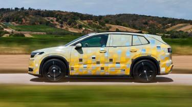 Volkswagen ID. Tiguan prototype - side