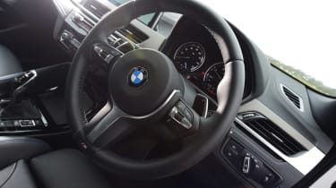 BMW X2 - steering wheel