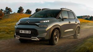 Citroen C3 Aircross - front/side action