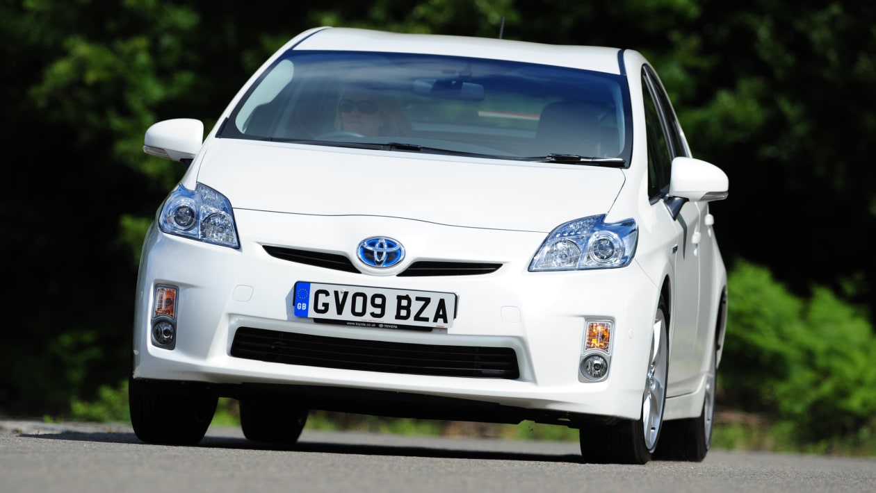 Toyota recalls 3.37 million vehicles worldwide, 73,000 in UK | Auto Express