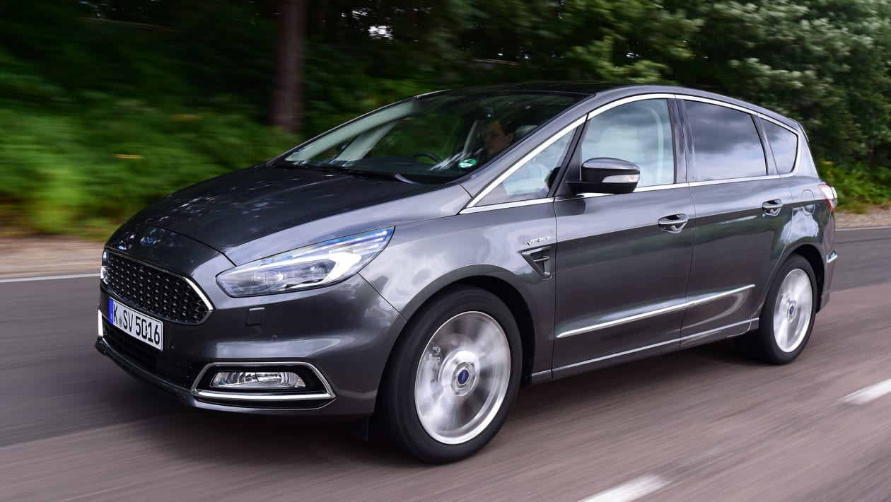 Ford S-MAX Vignale 2016 review