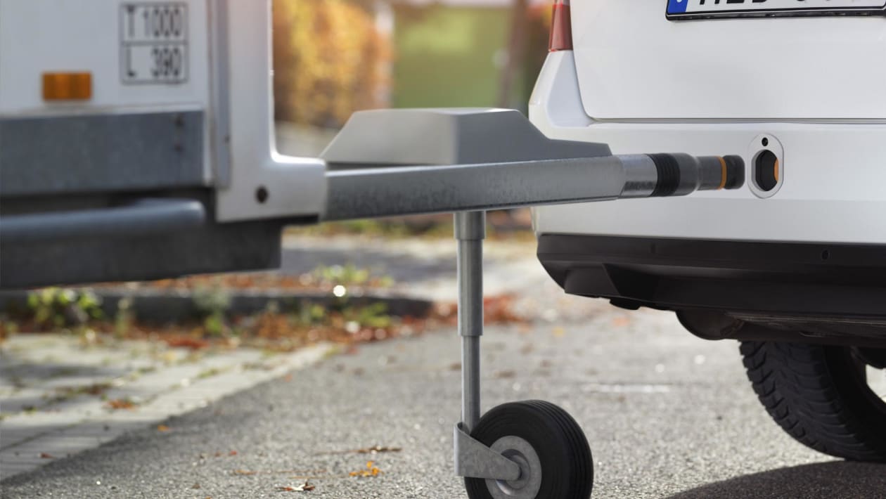 Adding a hitch online to a car
