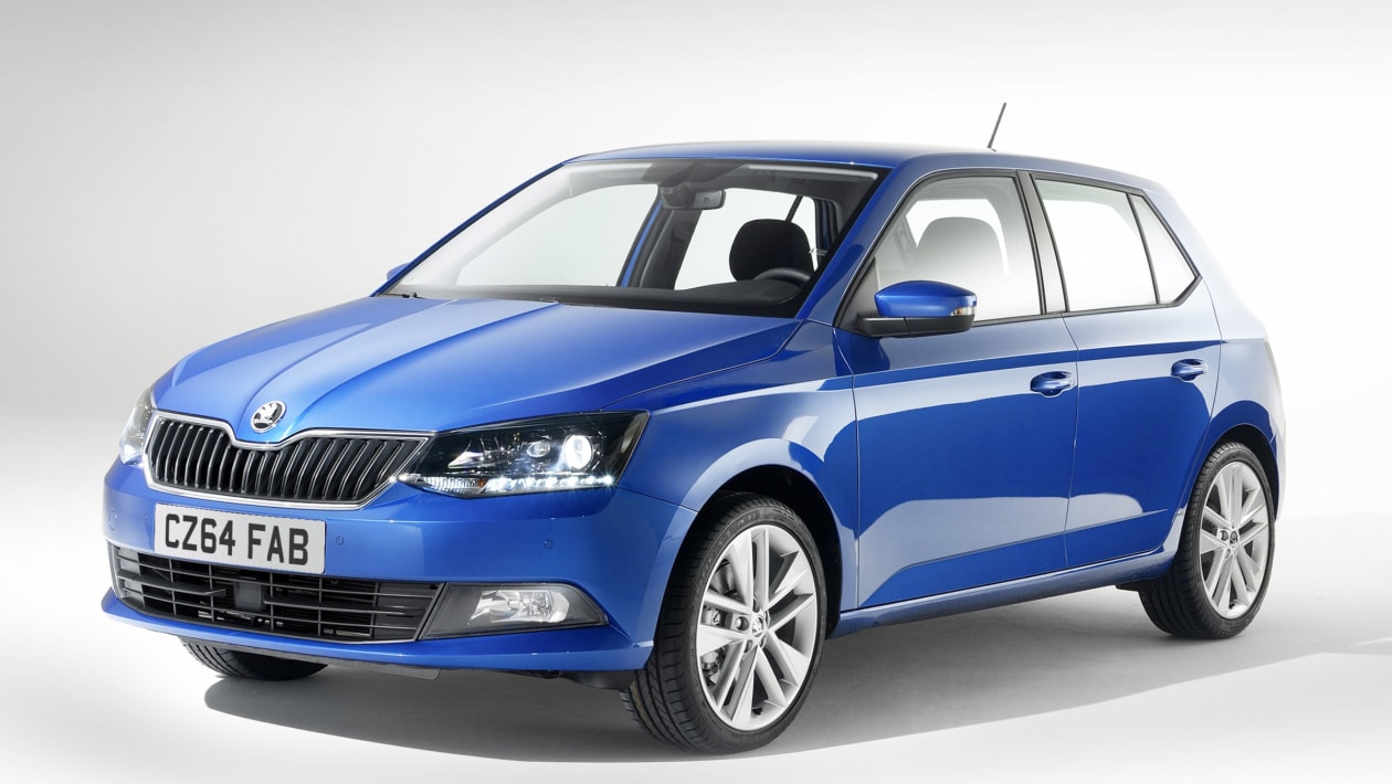 Шкода Фабия 2018 года. Skoda Fabia 3. Школа Фабия в новом кузове. Шкода Фабия 4.