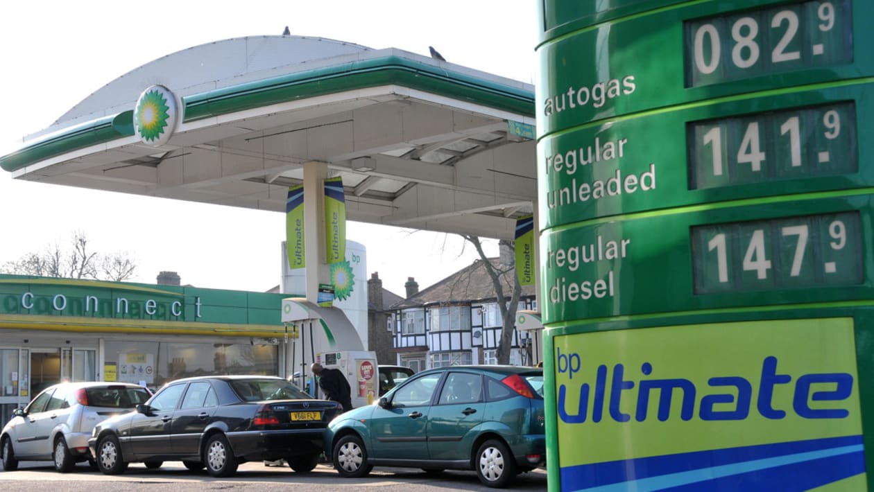 Live local fuel prices coming to your satnav or smartphone Auto Express