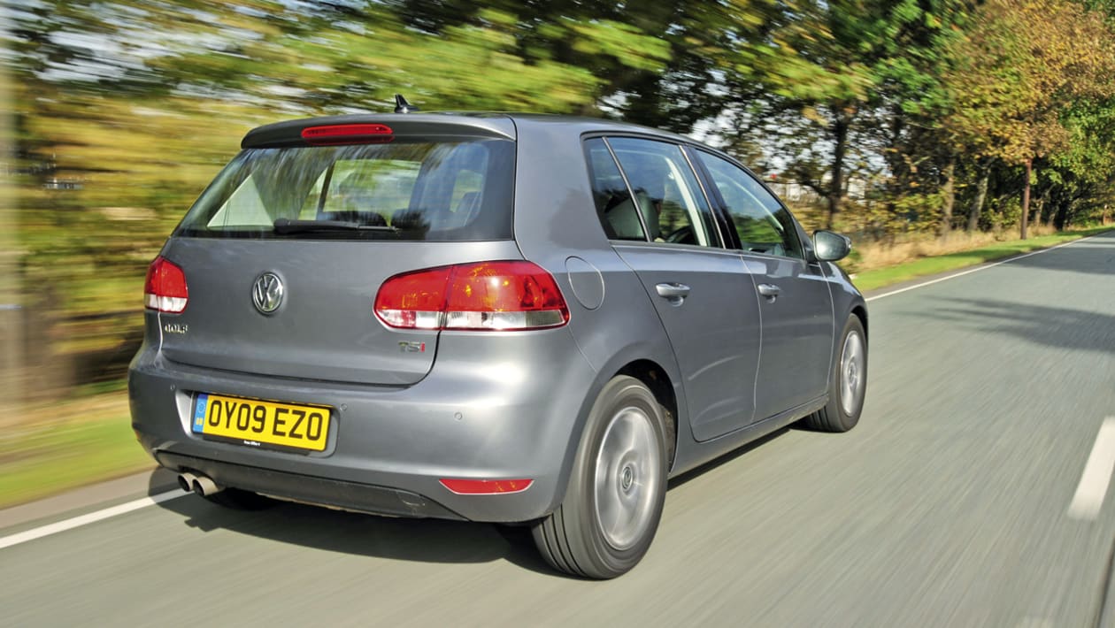 Volkswagen Golf 1.4 TSI SE | Auto Express