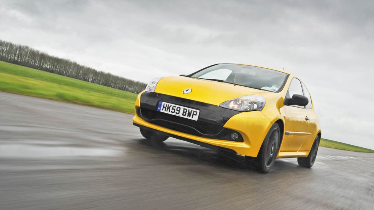 Clio 200 Cup Auto Express