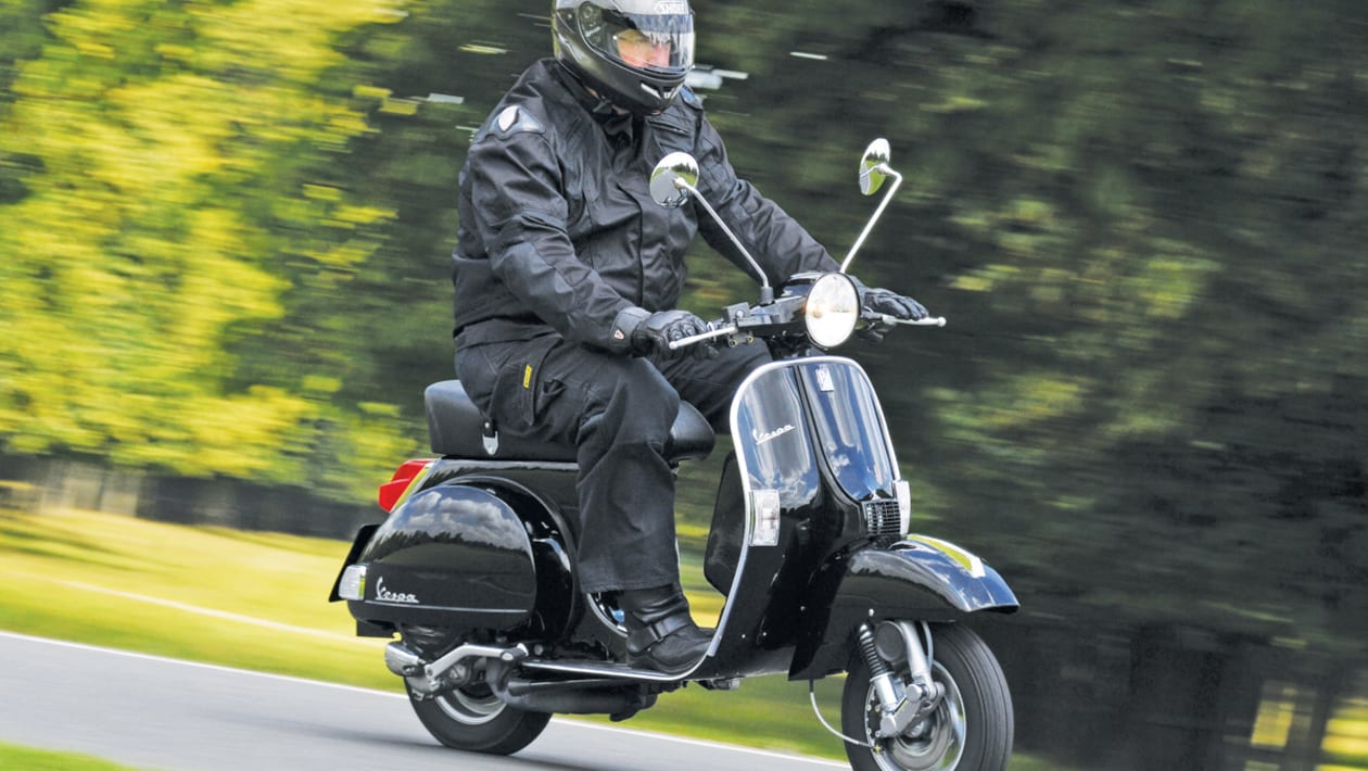 Vespa PX Review 