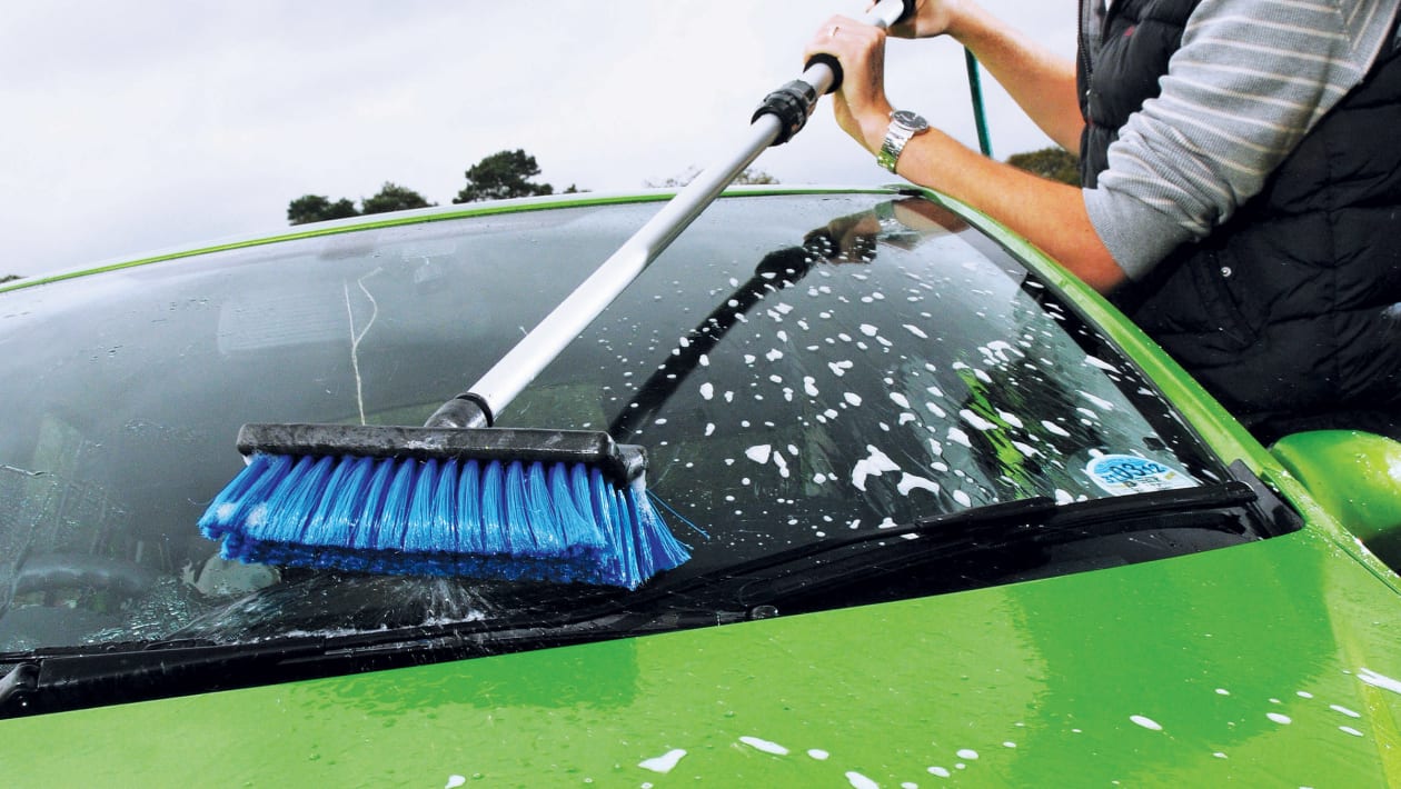Best Car Wash Brushes Review (2024 Ratings)