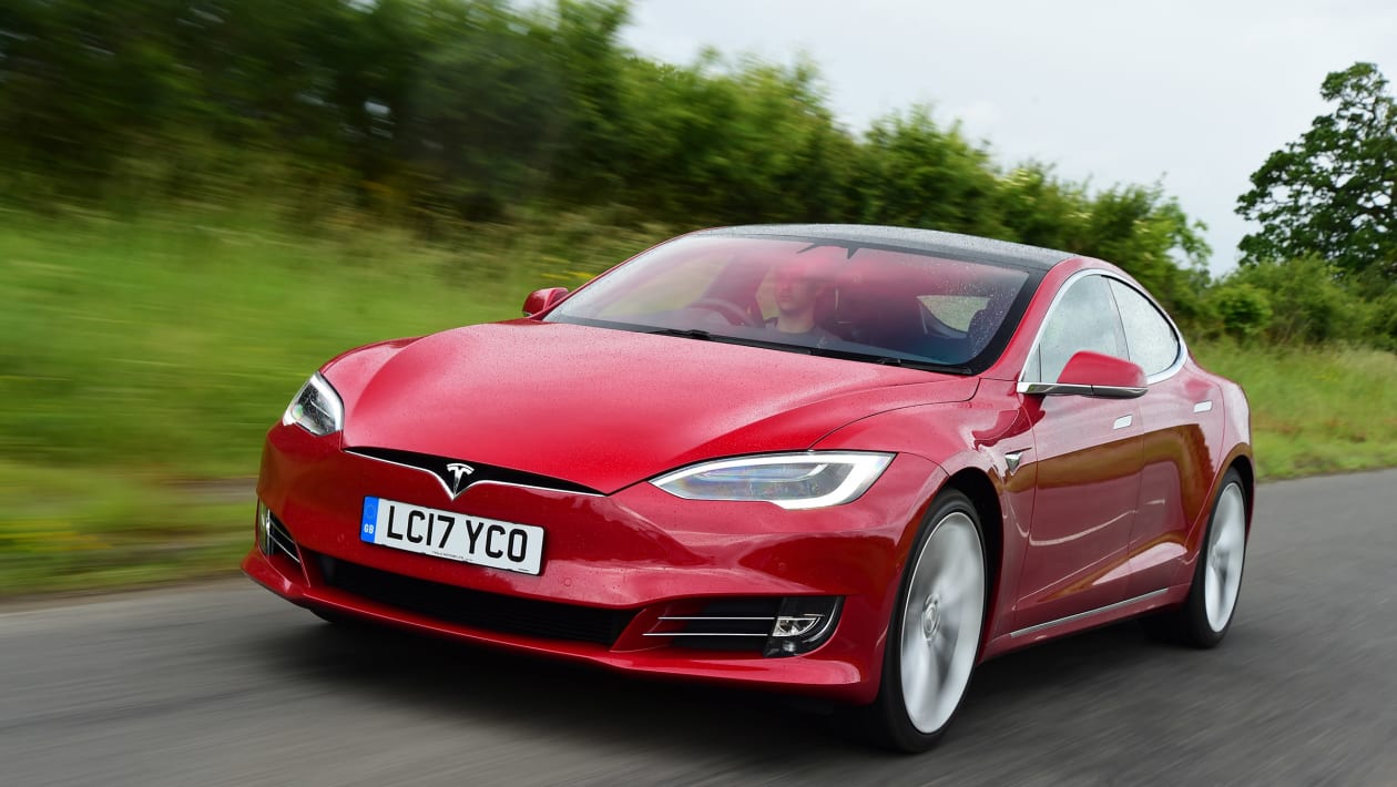 partij Assimileren weggooien Tesla Model S 100D 2017 review | Auto Express
