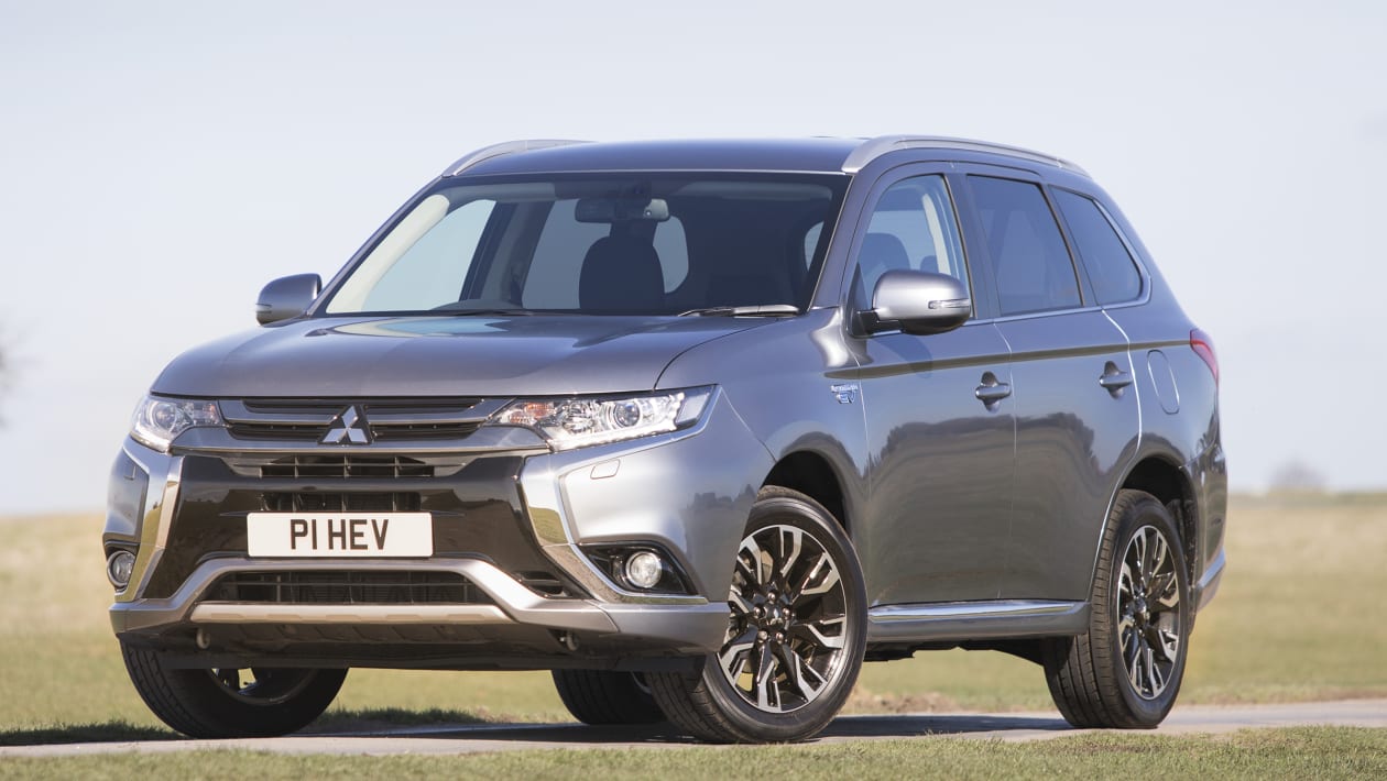 Mitsubishi outlander phev 2024 kerb weight