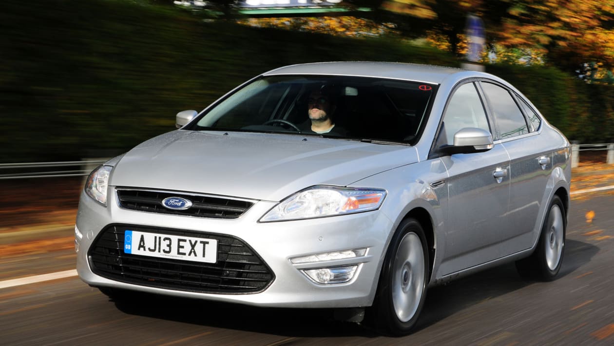 Ford Mondeo Mileage (9-10 km/l) - Mondeo Petrol and Diesel Mileage - CarWale