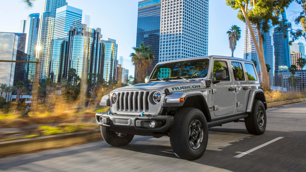 New 2020 Jeep Wrangler 4xe plug-in hybrid offroader arrives | Auto Express