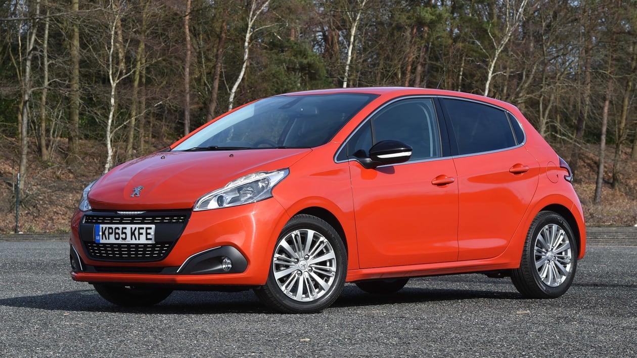 Peugeot 208 2018 Review, Price & Features