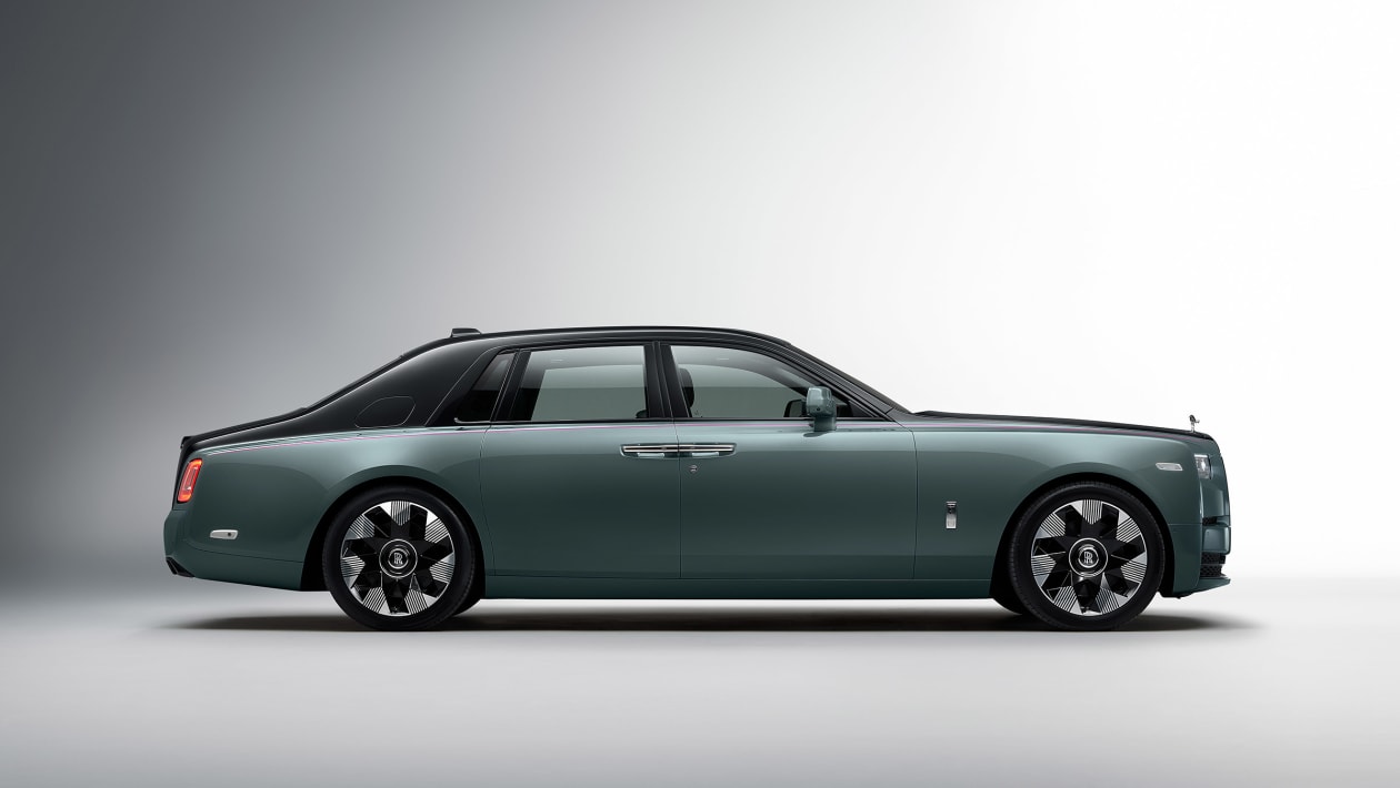 Indulge in Unmatched Luxury with the Rolls-Royce Phantom II - Now Available