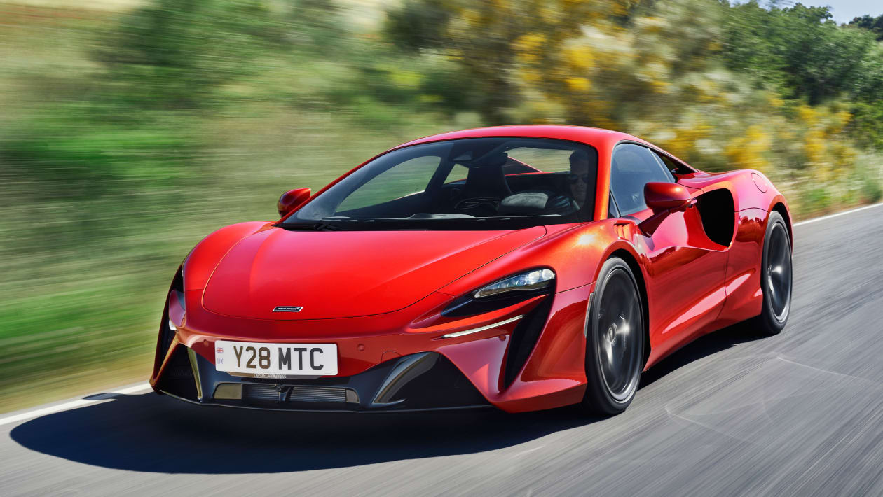 New McLaren Artura 2022 review | Auto Express