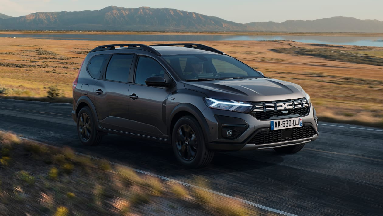 New 2023 Dacia Jogger Hybrid 140: pricing, performance and release