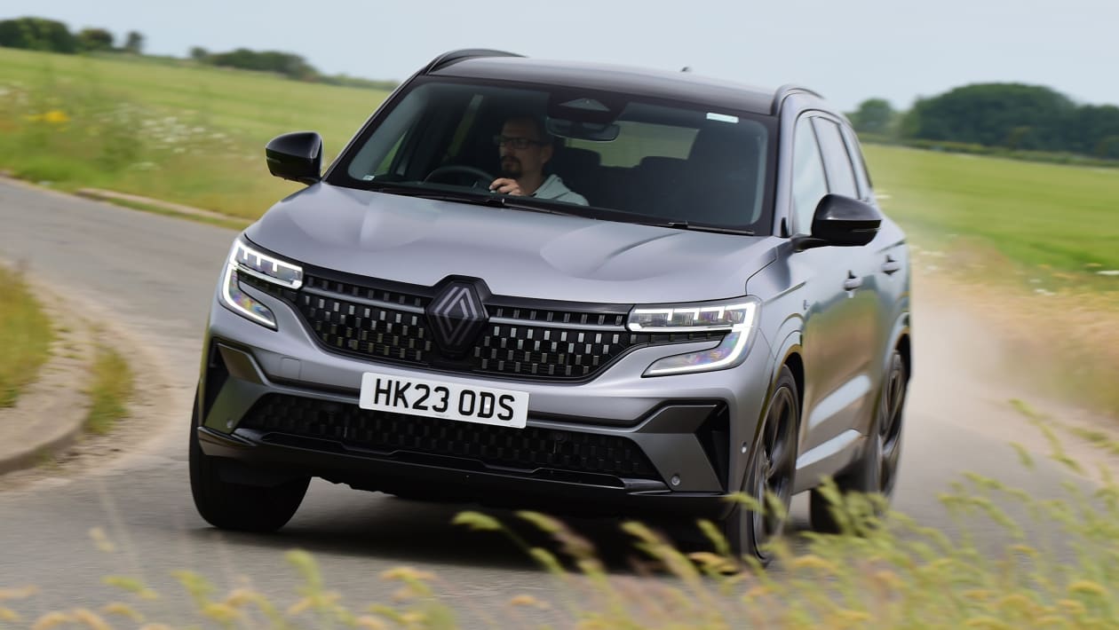 2024 Renault Austral - Sports Mid-Size Family Crossover! 