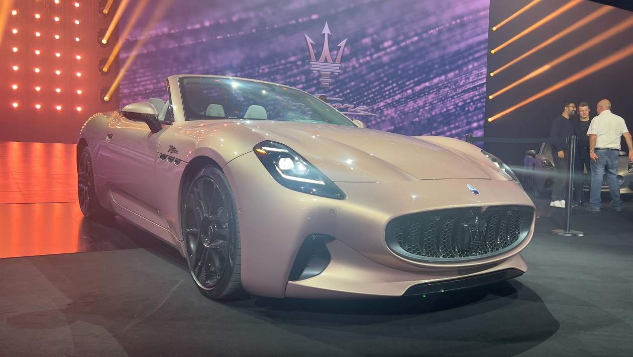 New 750bhp Maserati Grancabrio Folgore Luxury Drop-top Ev Charges In 