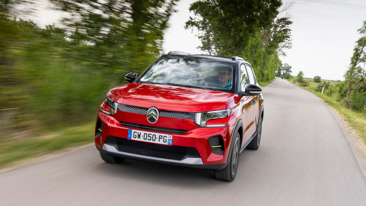 New Citroen C3 priced from £17,790, with all-electric e-C3 just £4k more | Auto Express