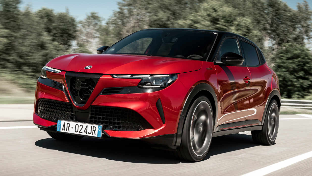 Car Deal of the Day: £1,000 off the all-new Alfa Romeo Junior | Auto ...