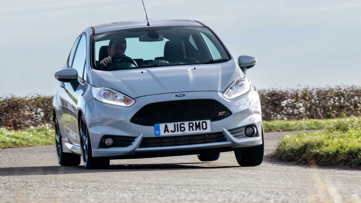 Ford Fiesta ST200 (2016 - 2017): a limited-run hot hatch great for ...