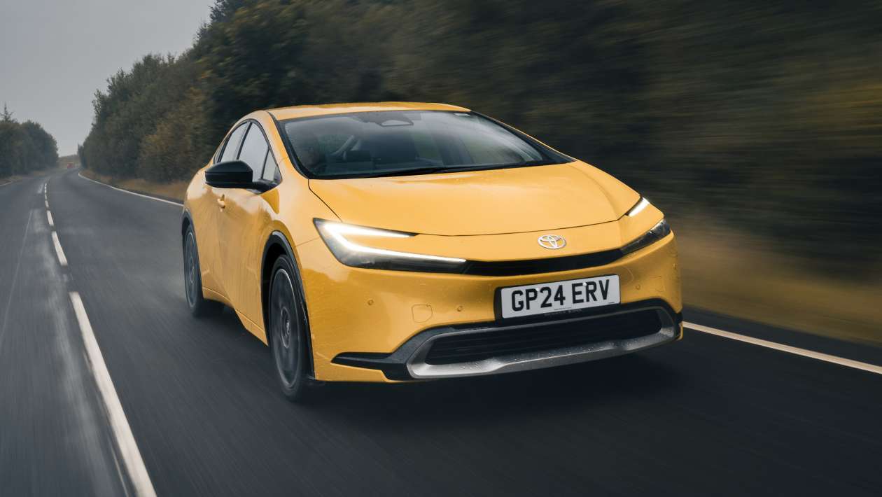 2024 Toyota Prius in Mustard Yellow Metallic - pictures | Auto Express