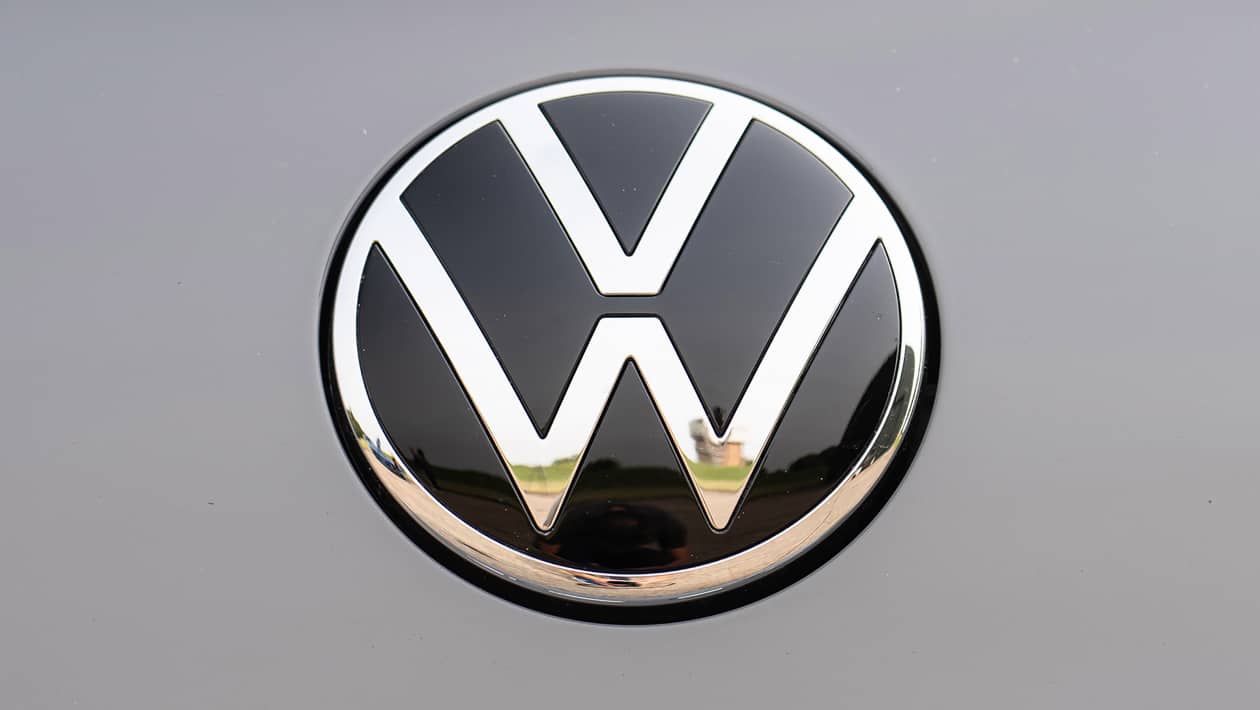 VW hit by £5.4m FCA fine for mistreatment of vulnerable customers | Auto Express